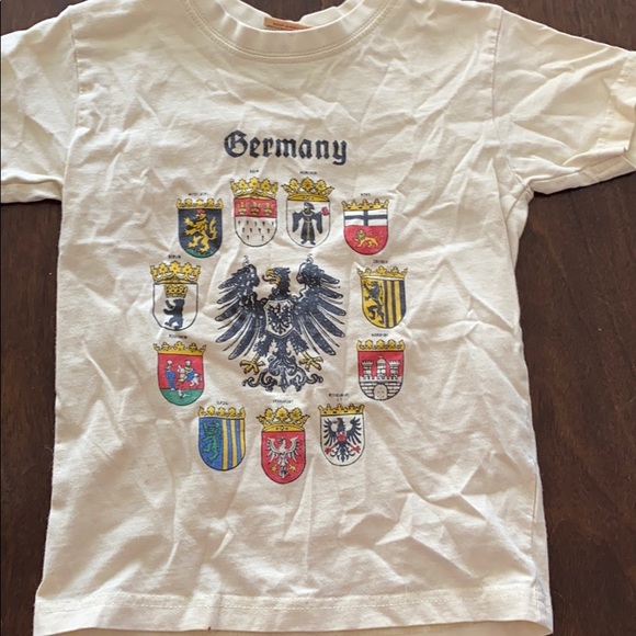 T-shirt - Picture 1 of 1